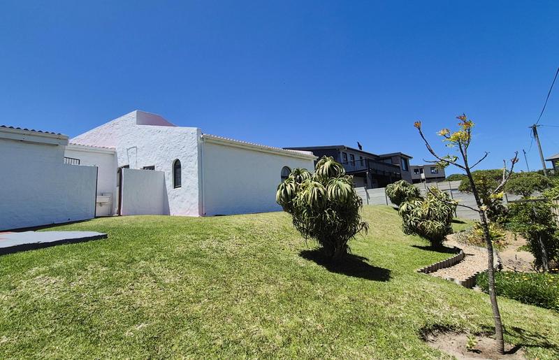 3 Bedroom Property for Sale in Kleinbaai Western Cape